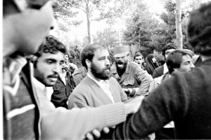 پشت پرده‌ی گروگان‌گیری: موسوی خوئینی‌ها و احمد خمینی